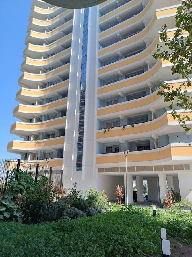 Pirelli 28 Villa Milano Dış mekan fotoğraf
